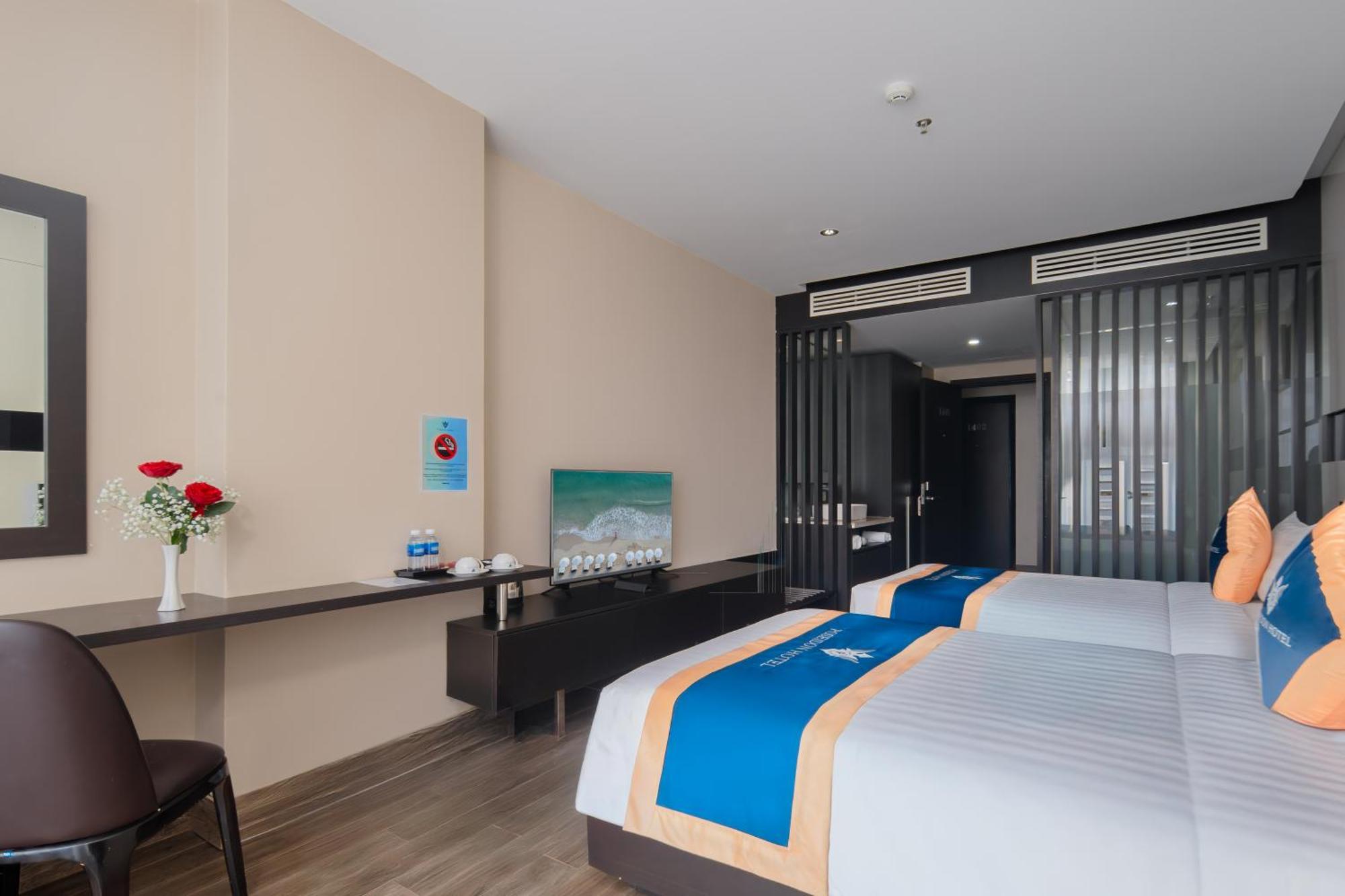 Отель Poseidon 4*